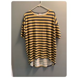 LuLaRoe Medium Sized Irma EUC!